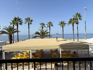 3-bedroom apartment on the seafront, Quarteira, Algarve