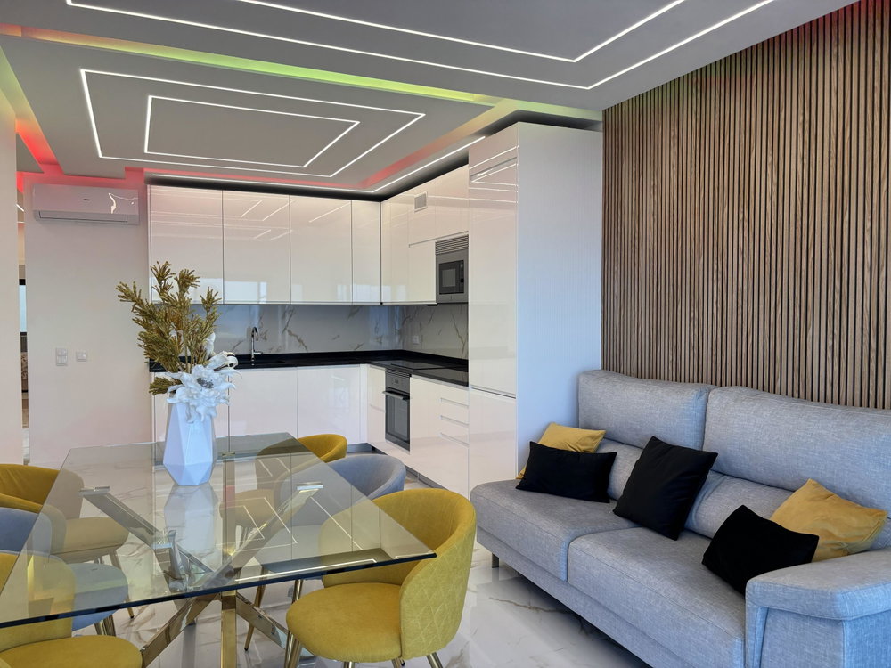 3-bedroom apartment on the seafront, Quarteira, Algarve