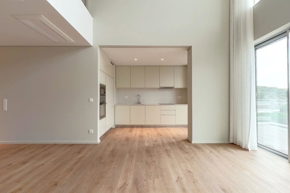 3-bedroom duplex apartment, in Monview, Miraflores, Lisbon