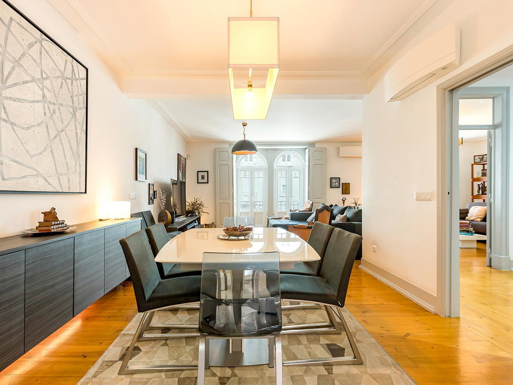 4+1 Bedroom Apartment with balcony, Campo de Ourique, Lisbon