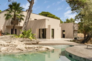 5+2 bedroom villa with garden and pool in Cascais