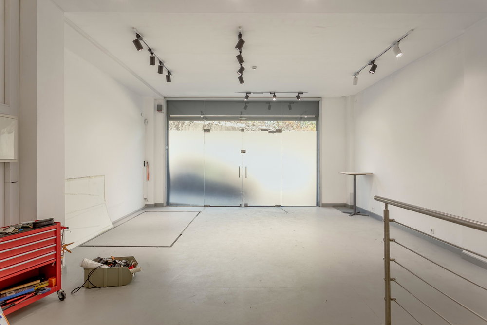 Space for Two 2-Bedroom Apartments in Alcântara, Lisbon