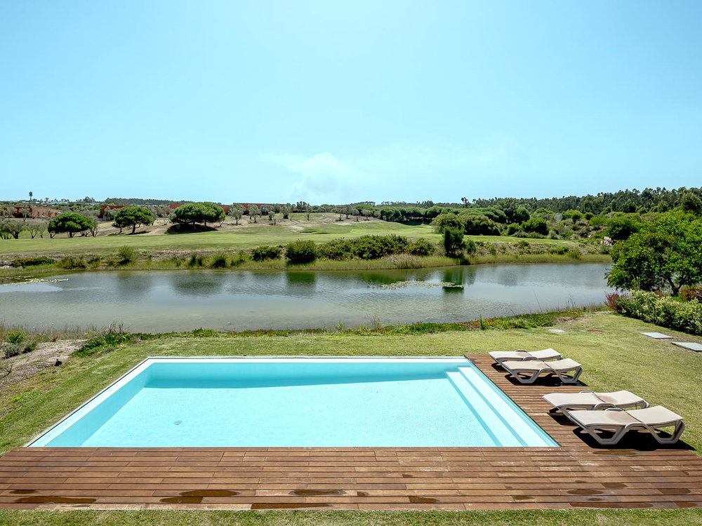 4-bedroom villa, in Bom Sucesso Resort, Óbidos