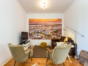 2-bedroom apartment with balcony, on Rua do Telhal, in Lisbon