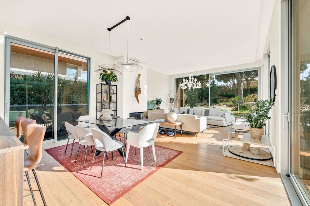 3+1-bedroom villa in the Bloom Marinha condominium, in Cascais