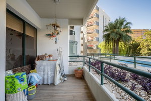 1+1 bedroom flat with parking in Vilamoura Algarve