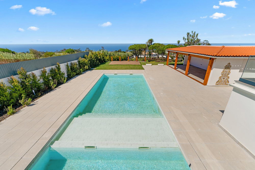 6-bedroom villa with ocean view Azoia, Colares, Sintra
