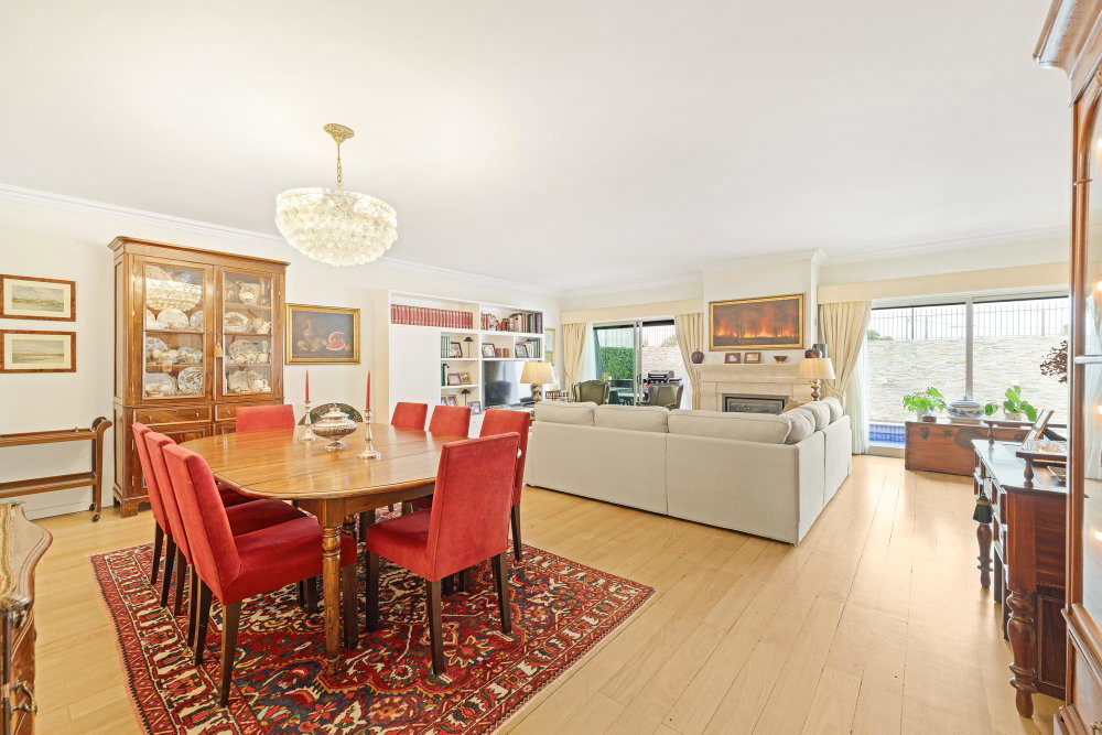 3+1-bedroom villa with swimming pool and garage, in Carnide, Lisbon