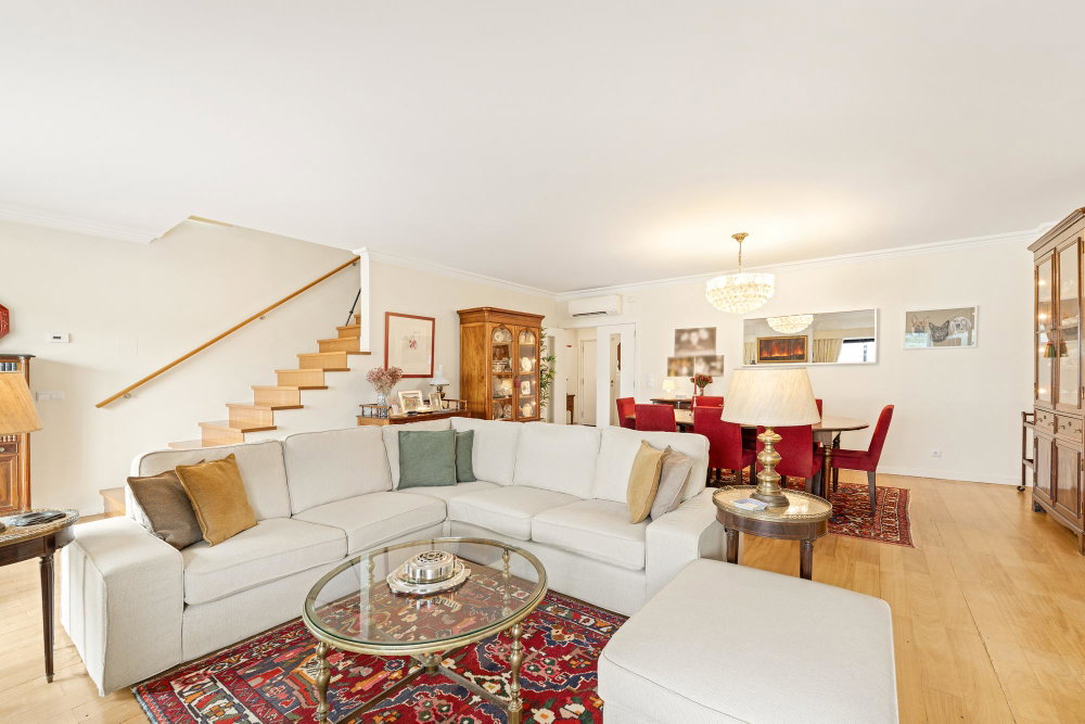 3+1-bedroom villa with swimming pool and garage, in Carnide, Lisbon