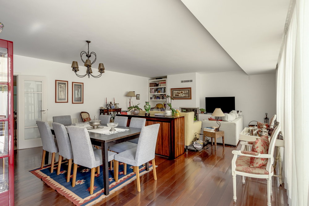 3-bedroom apartment with parking, in Amoreiras, Lisbon