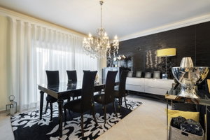 T4 villa with parking and patio, in Olhão