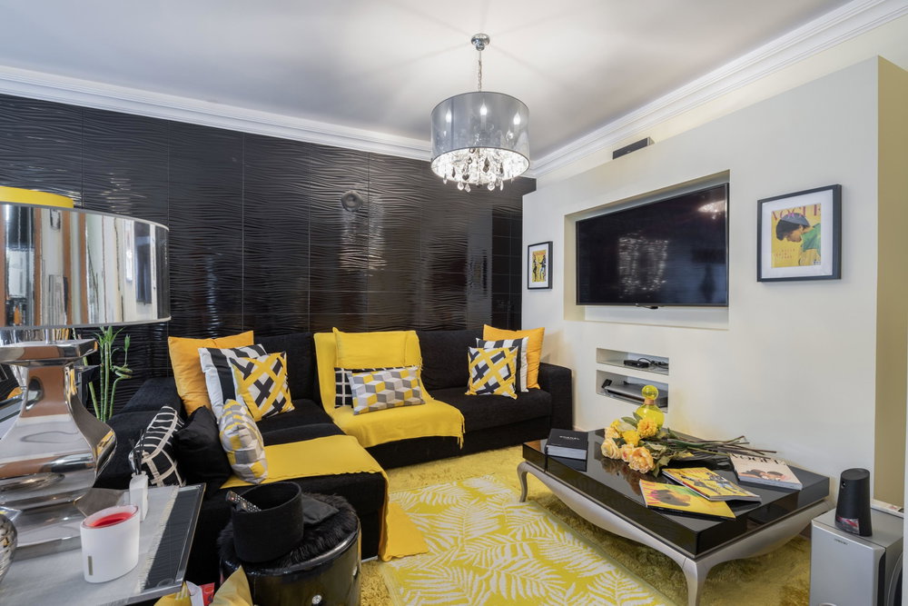 T4 villa with parking and patio, in Olhão