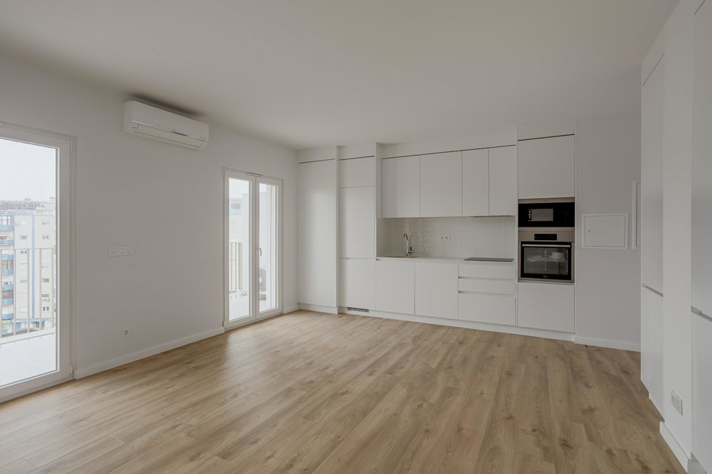 T1 apartment with balcony and parking, in Barreiro