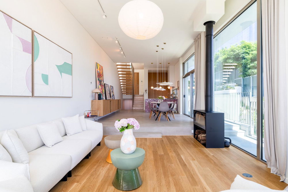 4+1 bedroom villa with pool in Monte Estoril Cascais