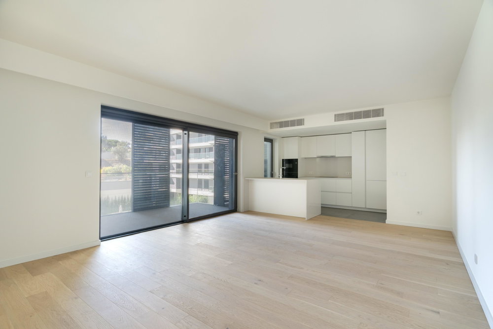 2 bedroom flat in condominium, Avenidas Novas in Lisbon