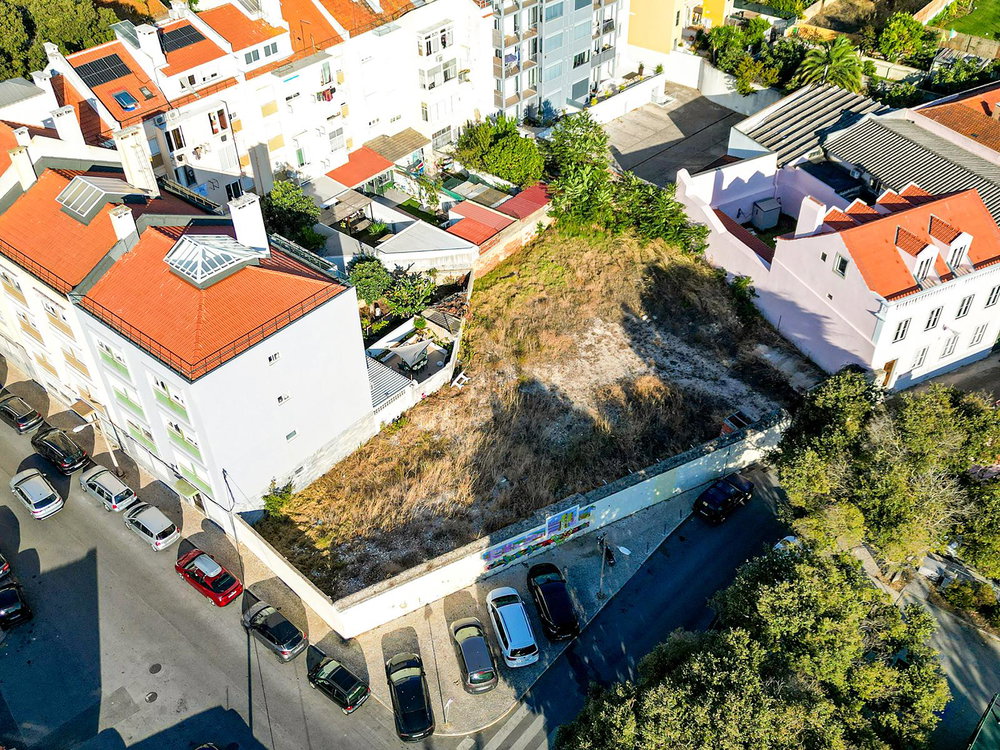 Land with preliminary urban planning study in Lisbon
