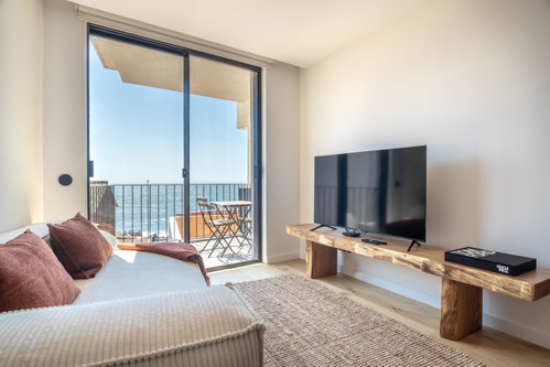 2 Bedroom Apartment with sea view in Foz, Porto.