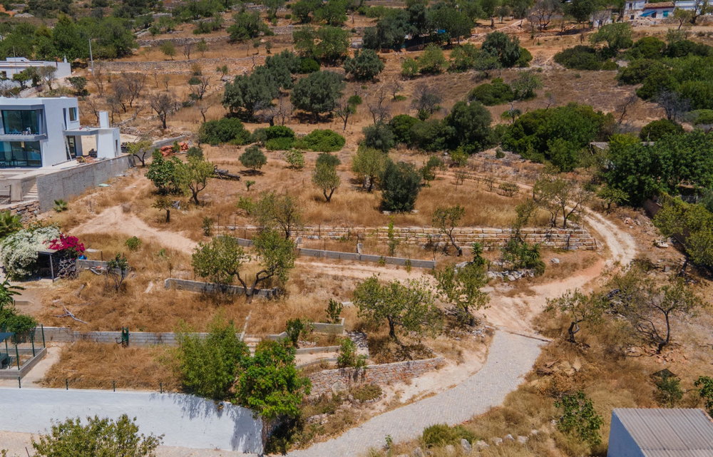 Plot of 3656 M2 with a submitted PIP for a 4 bedroom house with great sea views in Valados, Santa Bárbara De Nexe