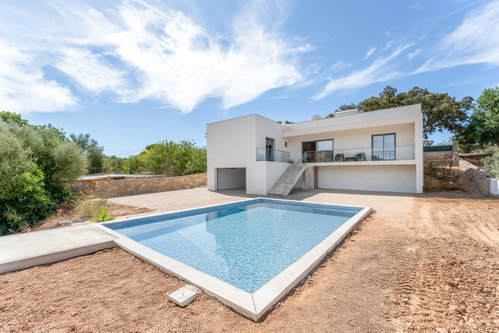 Modern Elegance: Newly built single-storey modern villa with 4 bedrooms in São Brás de Alportel. 3319723085
