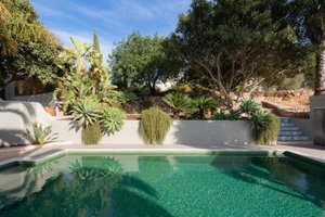 Enchanting home with ocean view only minutes away from Loulé 421126027