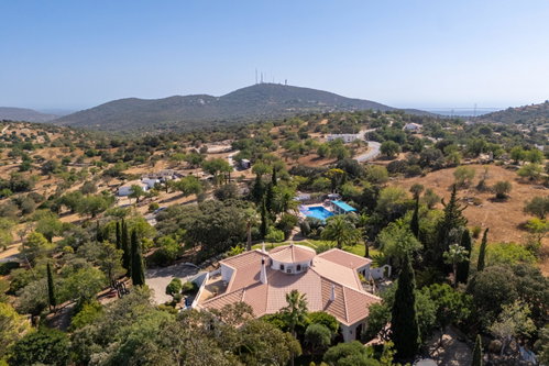 Guest house immersed in a 1 hectare land with ocean and country views 3027348347