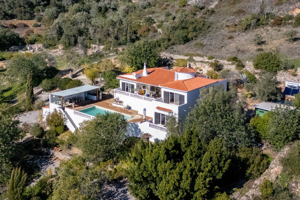An Inviting Home with Harmonious Family Atmosphere and incredible sea view