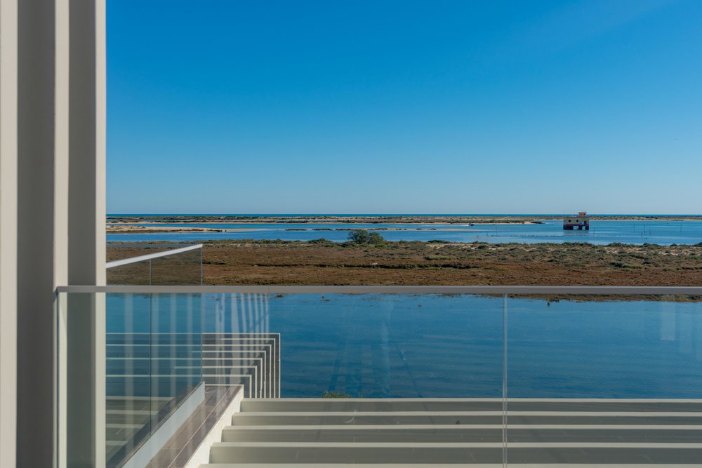Unique newbuild waterfront apartment in Fuseta – frontline with spectacular Ria Formosa views