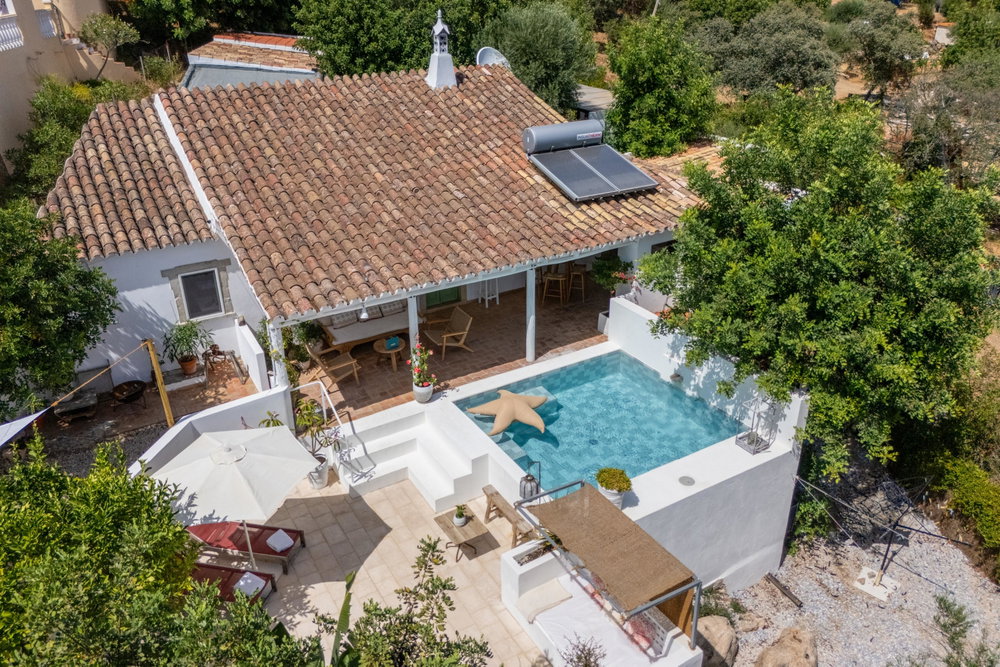 Eclectic renovated quinta in São Brás de Alportel