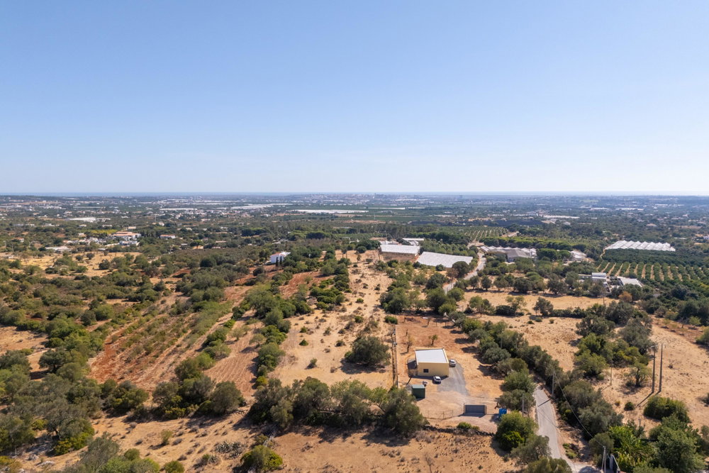A Rare Opportunity Near Santa Bárbara de Nexe, Building Plot with Submitted PIP