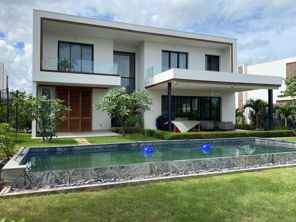Contemporary 4-Bedroom Villa with Private Pool and Sea View – Akasha Estate, Tamarin 1002621539