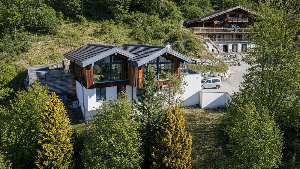 Exceptional contemporary chalet – Optimal sunshine for sale in Morzine 1038872597