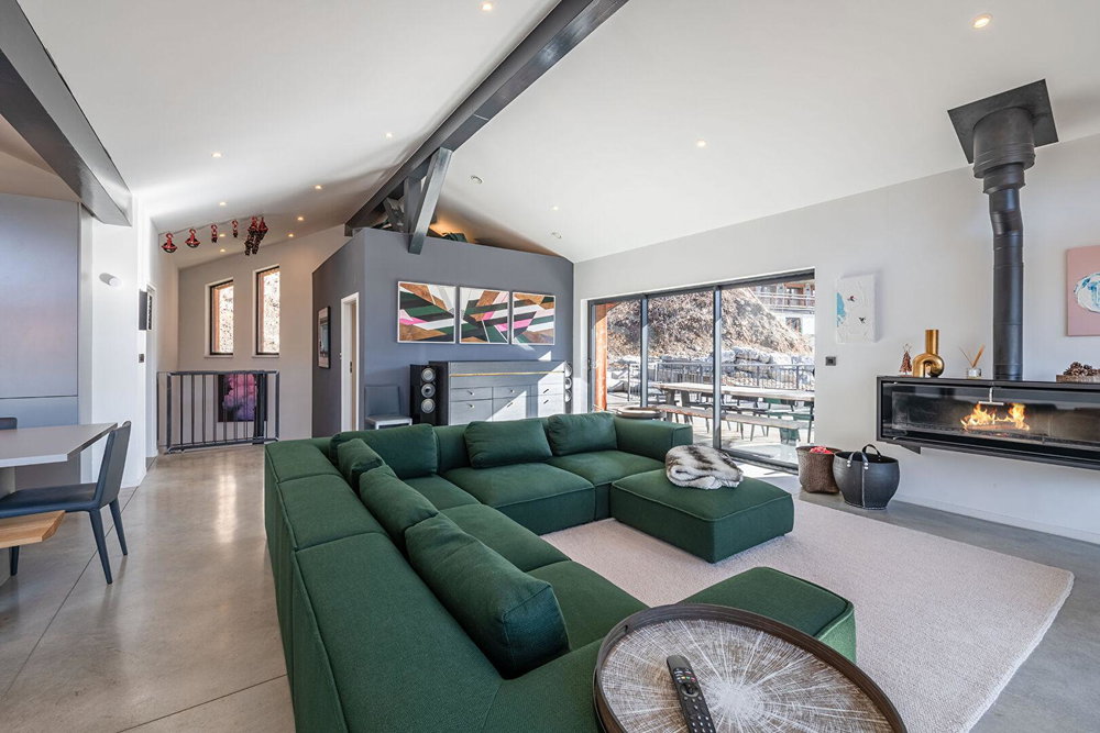 Exceptional contemporary chalet – Optimal sunshine for sale in Morzine 1038872597