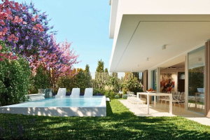 Maisonette of 339 m² for sale in Voula 113475685