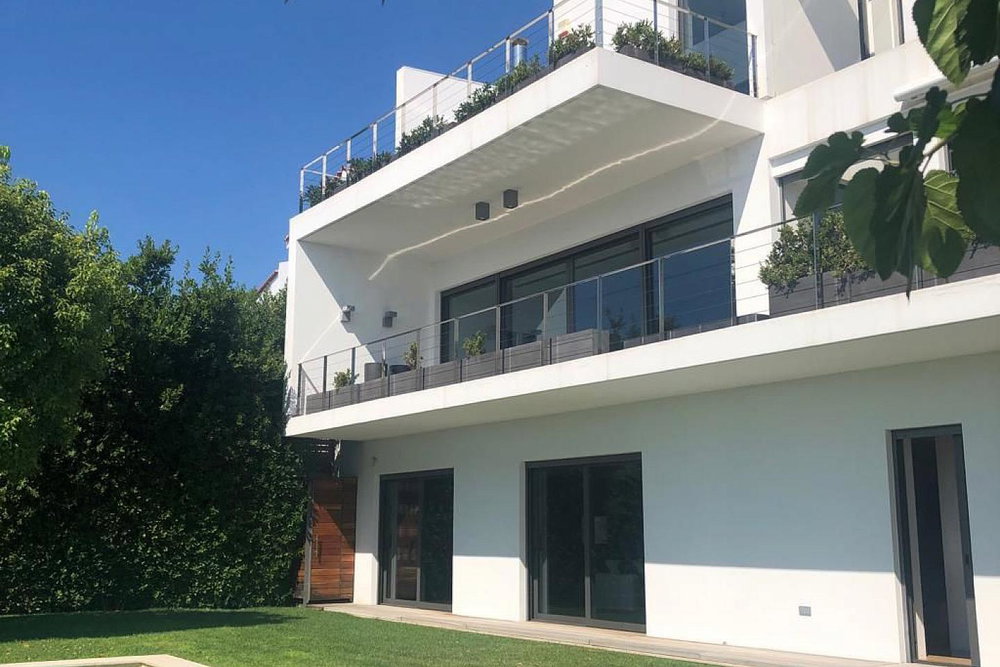 Villa of 900 m² for sale in Voula 1136055709