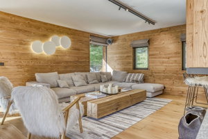 6-bedroom chalet – Saint Nicolas de Véroce town centre – Panoramic views for sale in Saint-Gervais Mont-Blanc 1160815579