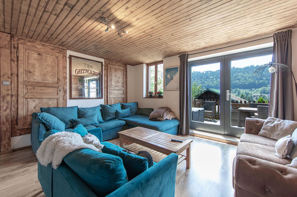 9 Bedrooms Chalet – Large Terrace with jacuzzi for sale in Morzine 1226826594