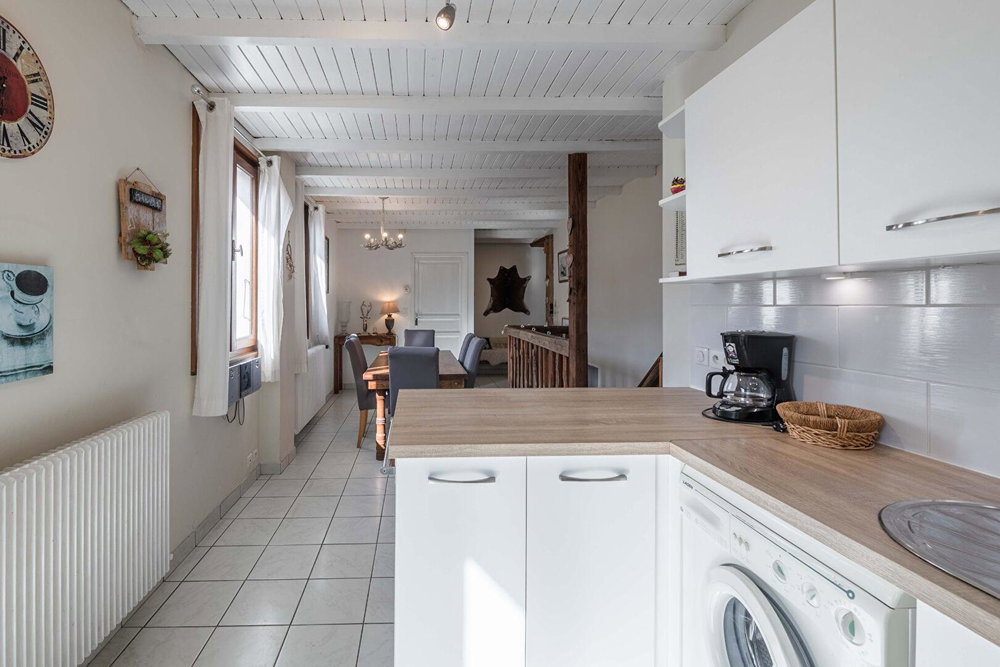 Beautiful 3-bedroom apartment – Close to the center for sale in Morzine 1331178795
