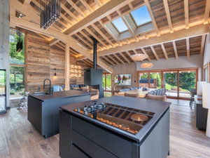 New chalet – Six bedroom – Near village center for sale in Megeve 1384553511