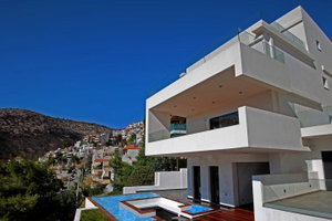 House of 550 m² for sale in Voula 1391768499