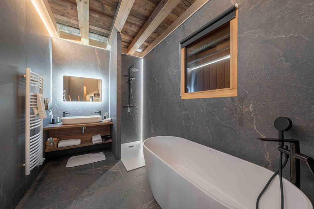 Exceptional built chalet – 5 bedrooms – Facing Mont Blanc for sale in Saint-Gervais Mont-Blanc 152984002