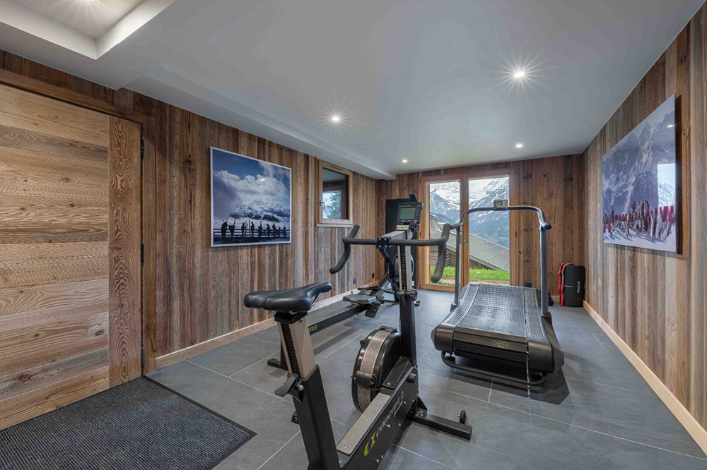 Exceptional built chalet – 5 bedrooms – Facing Mont Blanc for sale in Saint-Gervais Mont-Blanc 152984002