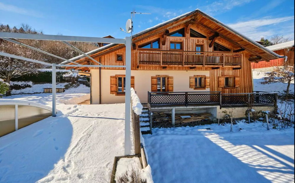 Farmhouse to renovate – Facing Mont Blanc for sale in Saint-Gervais Mont-Blanc 1541231366