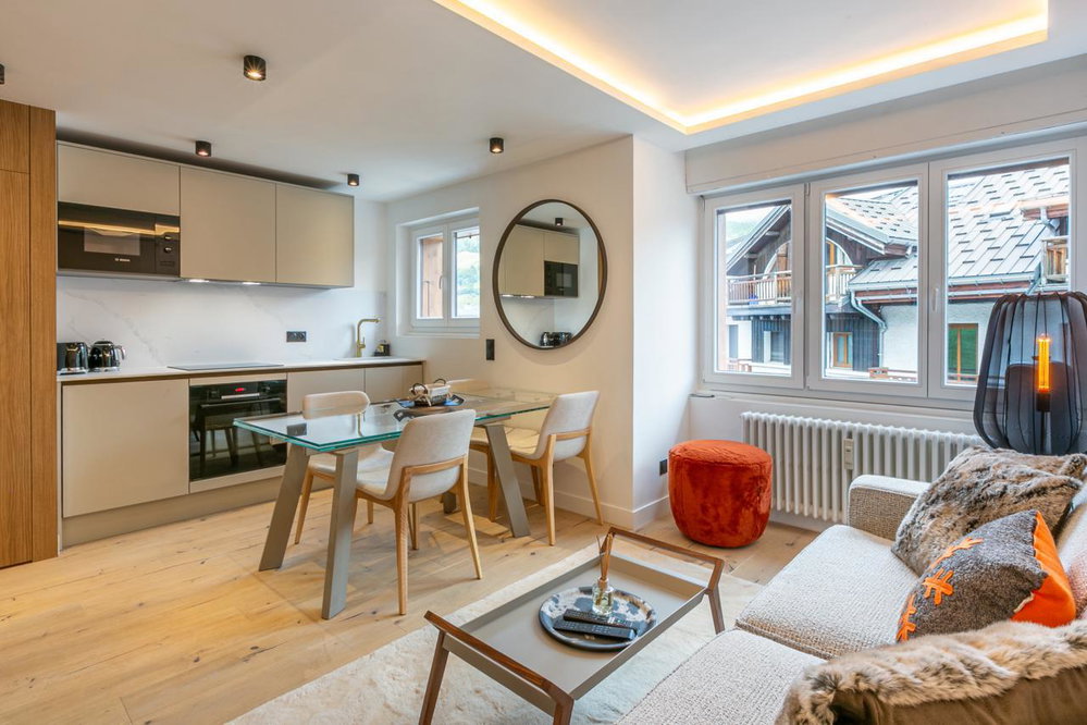 1 bedroom mountain corner apartment Megeve Center for sale in Megeve 1578903845