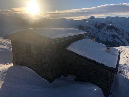 Authentic mountain chalet on the slopes for sale in Saint-Martin-de-Belleville 1593708635