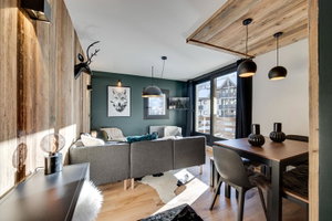 2-bedroom renovated apartment – Close to the center for sale in Val d\ 1597105803