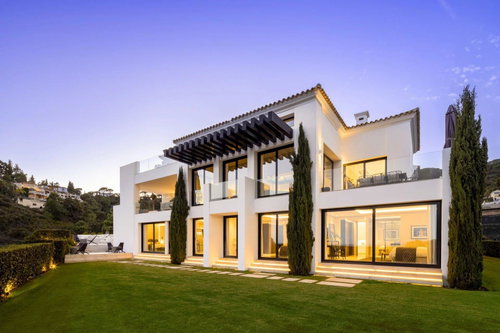 For sale: Spectacular villa with sea view in El Madroñal – Spain 1683679512