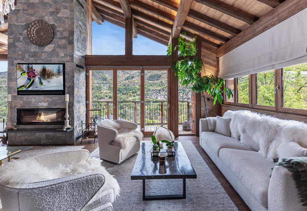 Very high standing chalet in quiet area for sale in Saint-Martin-de-Belleville 1706818636