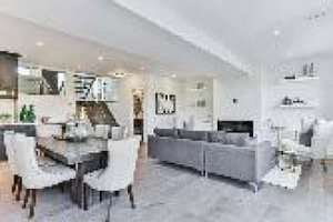Residential building of 974 m² for sale in Vouliagmeni – Kavouri 1760939216
