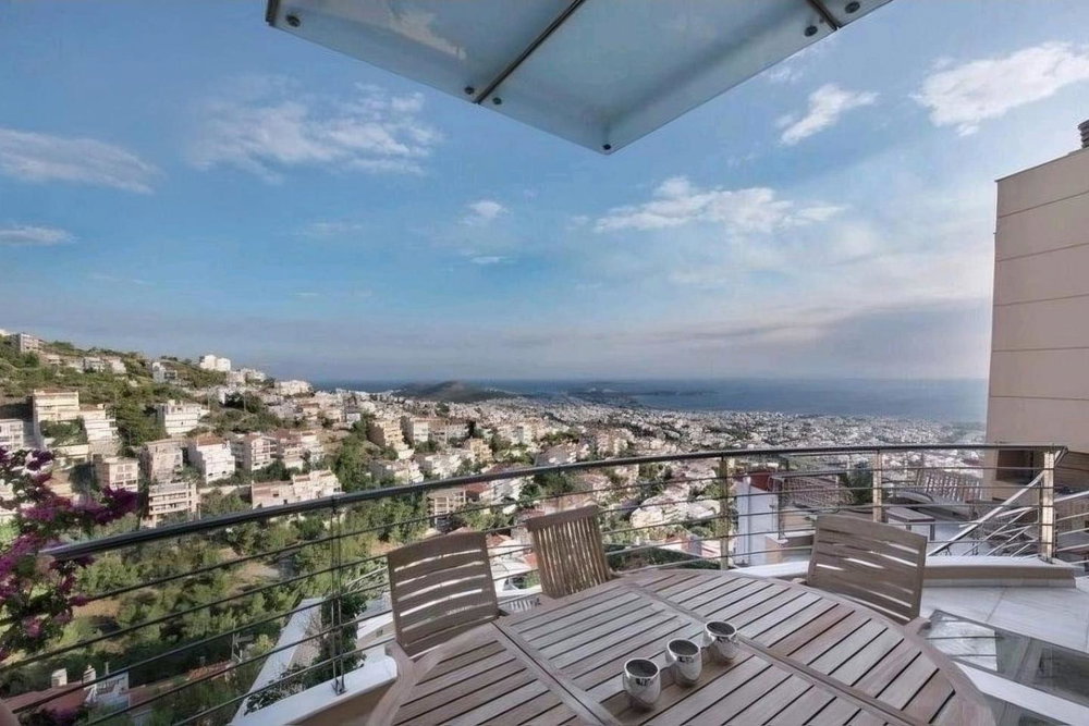 House of 850 m² for sale in Voula 1926231386