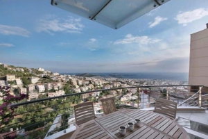 House of 850 m² for sale in Voula 1926231386